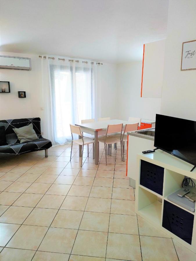 Affittimoderni Santa Maria Coghinas Appartement Buitenkant foto